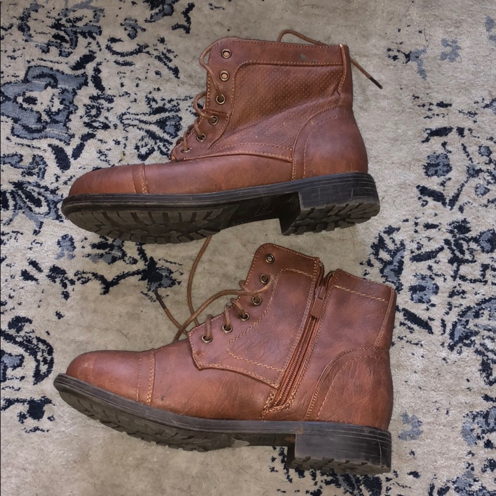 •Top Moda• Brown Combat Boots